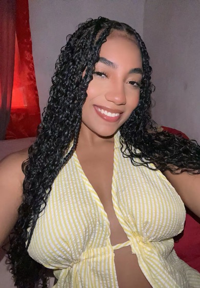 Sashaa from the Dominican Republic, online for 1v1 chat on 321SexChat when your connection cooperates